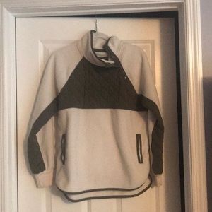 Cozy Fleece sweatshirt